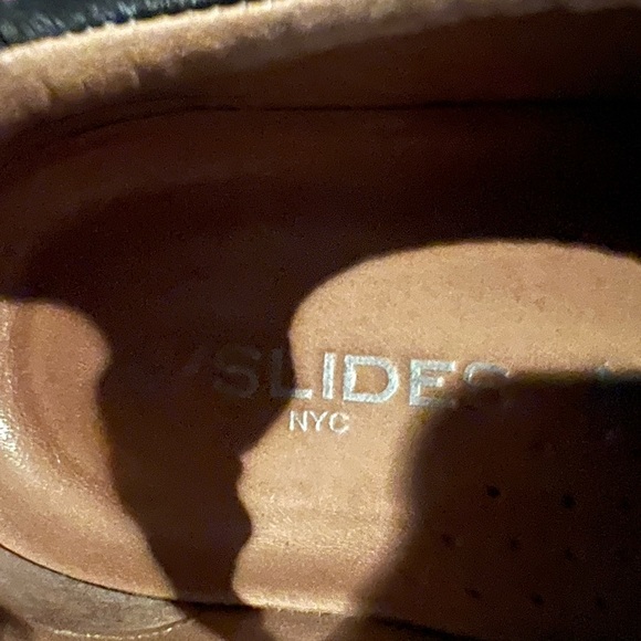 J. Slides black leather platform sneakers, size 8 - Picture 3 of 5